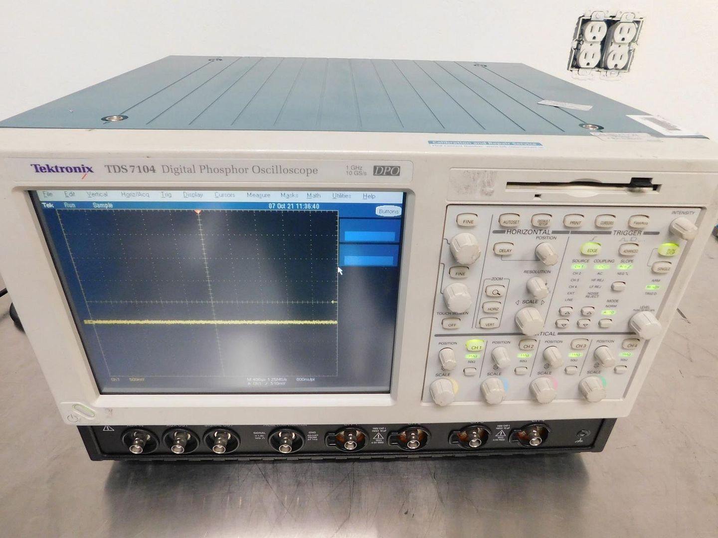 TDS7104